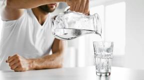 Hvordan man drikker vand ordentligt: ​​drikke regime for kroppens sundhed