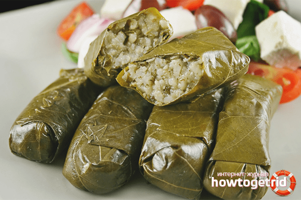 Recipe for dolma in Azerbaijani style from fresh grape leaves