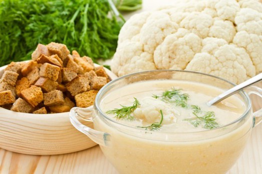 Cauliflower puree: vegetable substitute for mashed potatoes