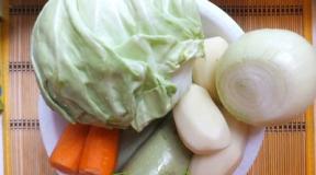 We prepare vegetable stew according to the most delicious recipes