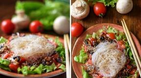 Cách làm món salad từ mì funchoza Trung Quốc