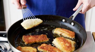 Najlepsze przepisy na mintaja: gotowanie krok po kroku na kuchence i piekarniku