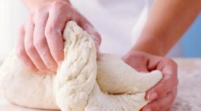Bánh bao ngạc nhiên: ý nghĩa của nhân bánh và công thức