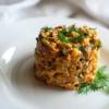 Блюдо дня: салат с креветками и кукурузой