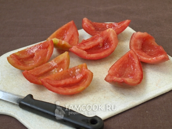 Tomato dressing for the winter