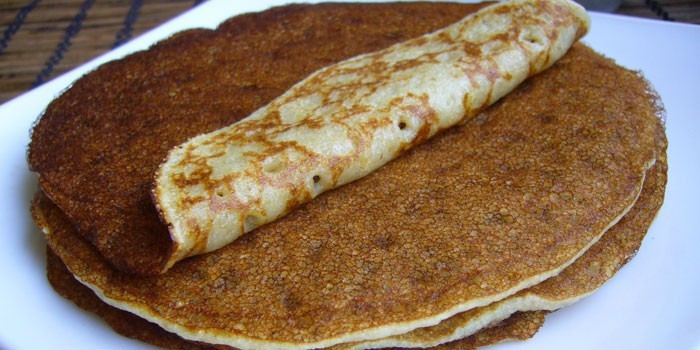 Pancakes on starch without flour