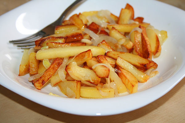 The best fried young potatoes