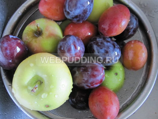 Simple recipes for jam from plums and apples for the winter, the way 