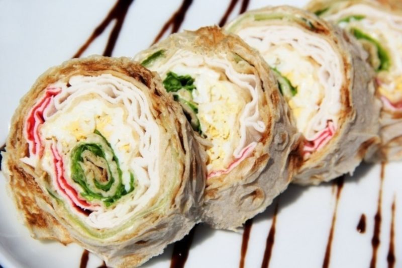 Lavash roll with filling - recipes with photos