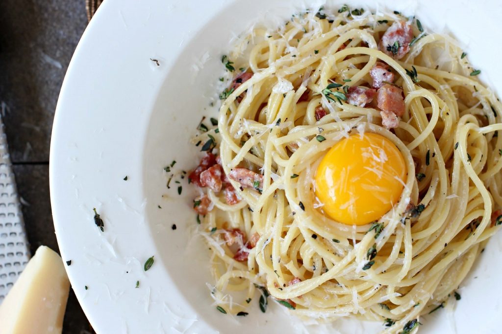 How to cook carbonara paste at home