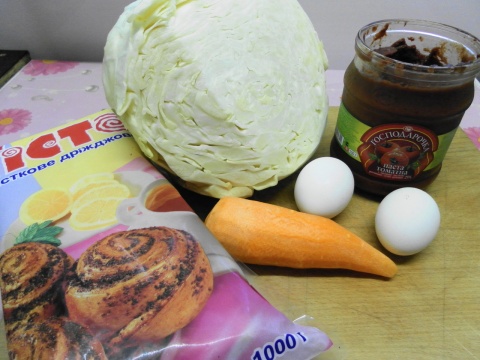 How to make a pie with cabbage from puff pastry according to a step by step recipe and photo