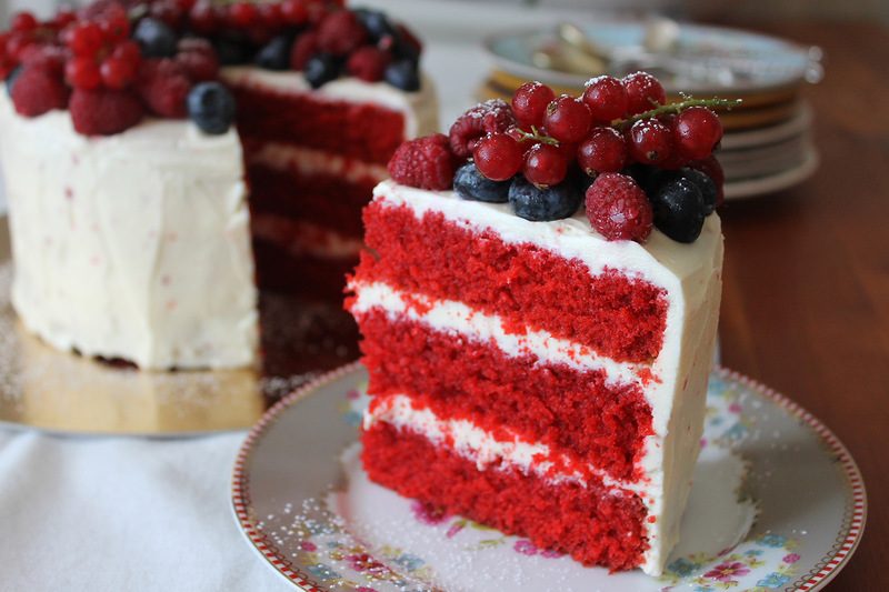 Kuinka tehdä Red Velvet Cake kotona