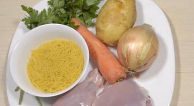 Step-by-step recipe for chicken noodle and potato soup