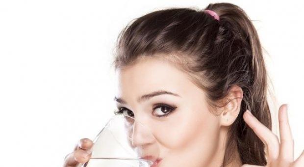How to drink water correctly during the day and how much water you should drink per day